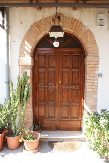 Il Cactus Bed & Breakfast San Giovanni Incarico Екстериор снимка